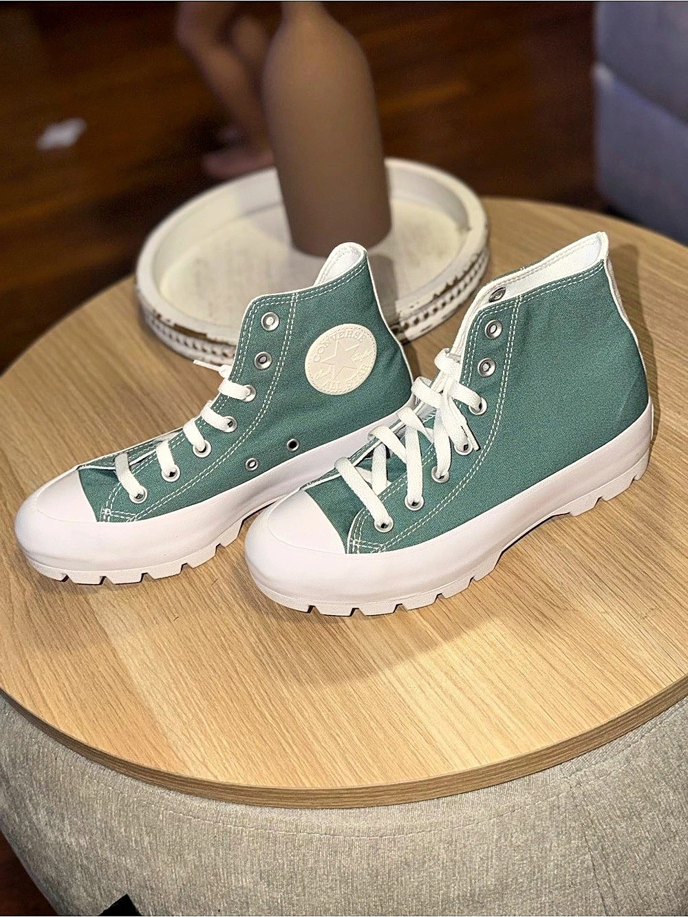 Converse Chuck Taylor All Star Lugged 2.0 Sneakers Green & White US 7.5 Like New